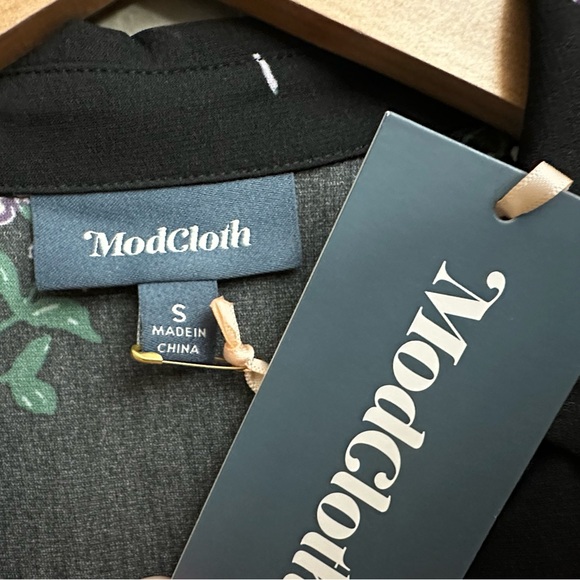 ModCloth Everything and More Floral Wide Leg Jumpsuit - Picture 6 of 8